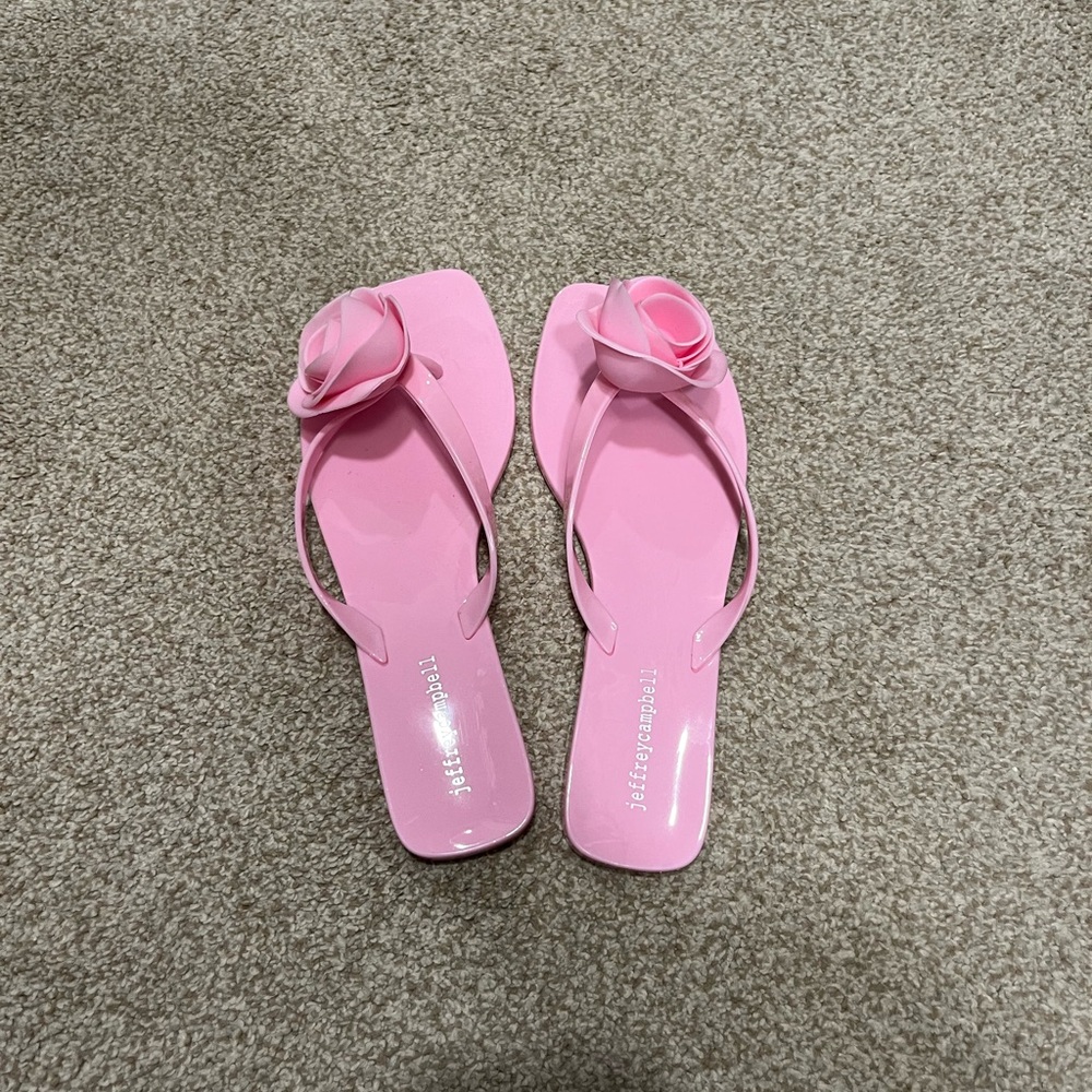 Jeffrey Campbell Rose Flip Flops Size 9